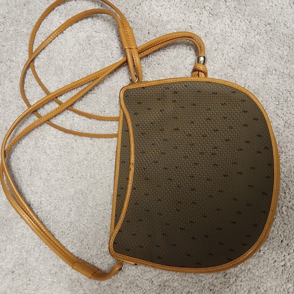 Saint Laurent cloth crossbody bag - Picture 2 of 5